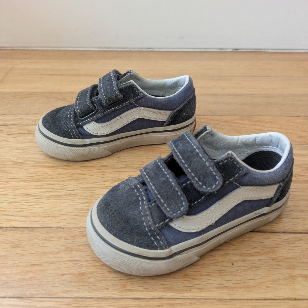 Vans Old Skool V (Toddler Size 5.5) - Picture 3 of 5